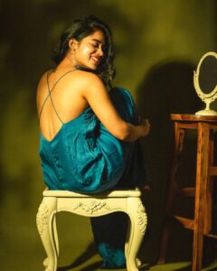 Priyanka Ruth Instagram - One small positive thought can change your whole day.
.
.
.
.
.
#staysafe#stayhome#besafe
#putmaskonyourface😷✔️
#lifeisbeautiful❤️ #lovemyself❤ #lovesong#beyourself #behappy😊 #selflove #believeinyourself #keepsmiling #thinkpositive🍀#positivity #positivevibes #saipriyankaruth
📸@roy.naveen @angelastudios_official