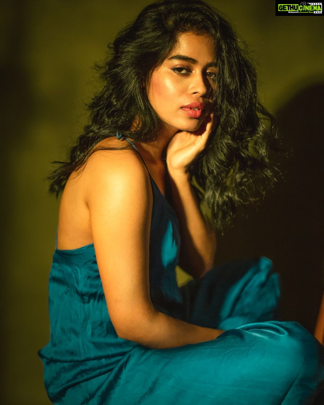 Priyanka Ruth Instagram - One small positive thought can change your whole day. . . . . . #staysafe#stayhome#besafe #putmaskonyourface😷✔️ #lifeisbeautiful❤️ #lovemyself❤ #lovesong#beyourself #behappy😊 #selflove #believeinyourself #keepsmiling #thinkpositive🍀#positivity #positivevibes #saipriyankaruth 📸@roy.naveen @angelastudios_official