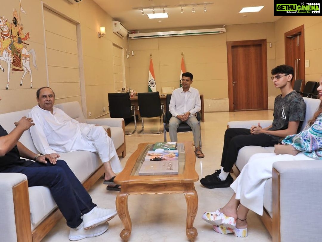 R. Madhavan Instagram - Such a pleasure to meet with honorable CM & very dynamic Shri @Naveen_Odisha Ji.Thank you so much for the kind hospitality & the most fantastic endeavor of putting Odisha firmly on one of the Best Sports Venue map of India-Your commitment for the future of sports is invigorating. Bhubaneswar, India