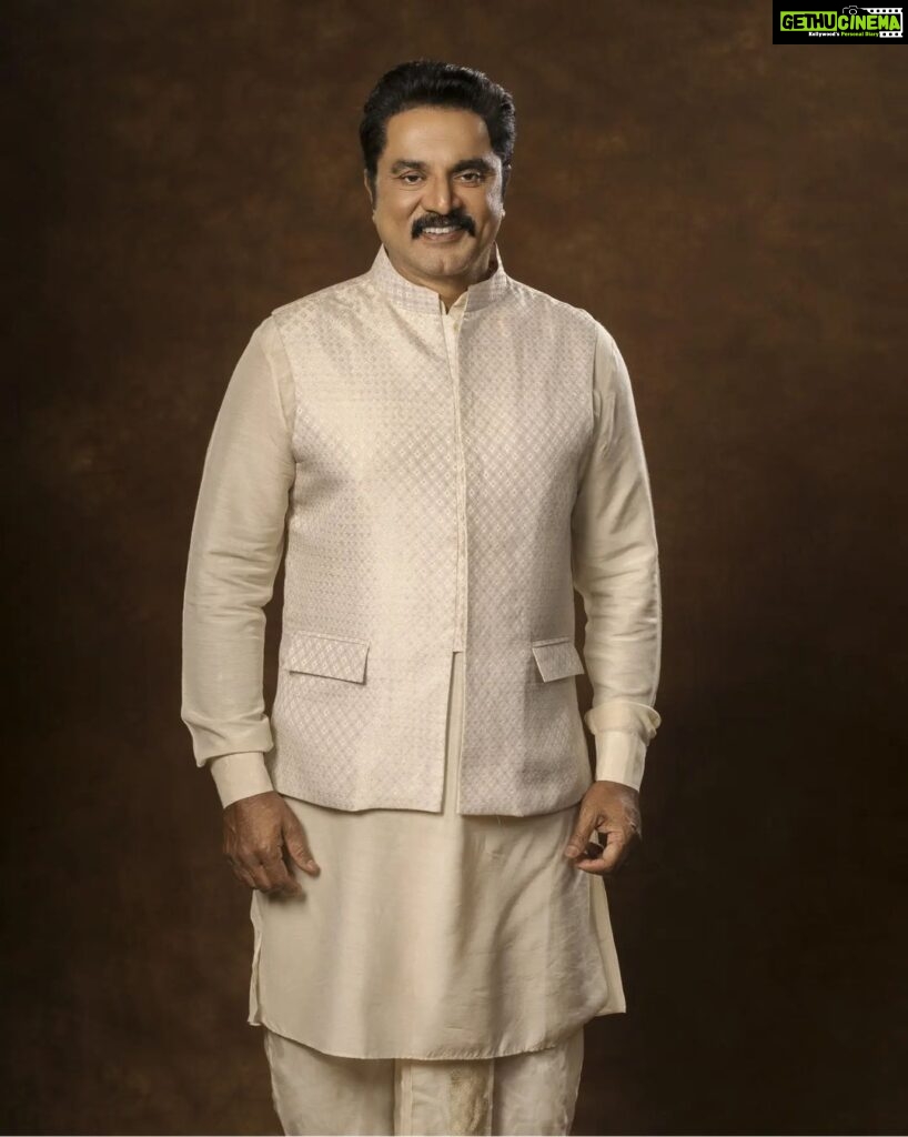 Sarath Kumar R Actor R. Sarathkumar HD Photos and Wallpapers August 2022 - Gethu Cinema