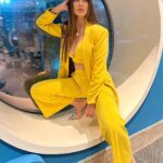 Raai Laxmi Instagram - Hello yellow 💛