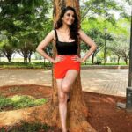 Ragini Dwivedi Instagram – 🌺🫠

#raginidwivedi #tamilcinema #tamil #love #chennai #workmode #poser #photooftheday #trendingnow #trending #instagram #instagood #instagram #instafashion #potd #light #smile Chennai, India