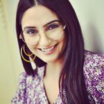 Ragini Dwivedi Instagram – FOUR eyes better than two 💕🧐👧🏾🫶🏾
Pic one shot by @chitrataramanu 

#raginidwivedi #sorryykarmareturns #love #pressconference #kannadiga #kannadaactress #kannadamovies #sandalwood #karnataka #movies #smile #trendingnow #trendingfashion #viralpost #positivevibes #instagood #instagram #instafashion #newlook #newpost #newbalance Bangalore, India