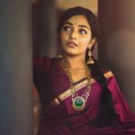 Rajisha Vijayan Instagram - The most precious jewellery are the hand me downs. The ones with memories etched on. The ones that get passed on from generations to generations, my most favourite kind. But not all of us are lucky to receive this, some are lost and some don’t find us. In my quest to find vintage pieces, I stumbled upon the best @ttdevassy Kunnamkulam. These handmade pieces have taken me back to the times when our grandmothers and great grandmothers used to wear them with love. Trying to recreate the era that I wish I could have lived in. ♥️ #MyTTDStory #Kunnamkulam #ttdevassy Shot by the awesome @nithinnarayan MUA @_femy_antony_ Styling @gayathrikishore_gk Location @ayurvedichospital