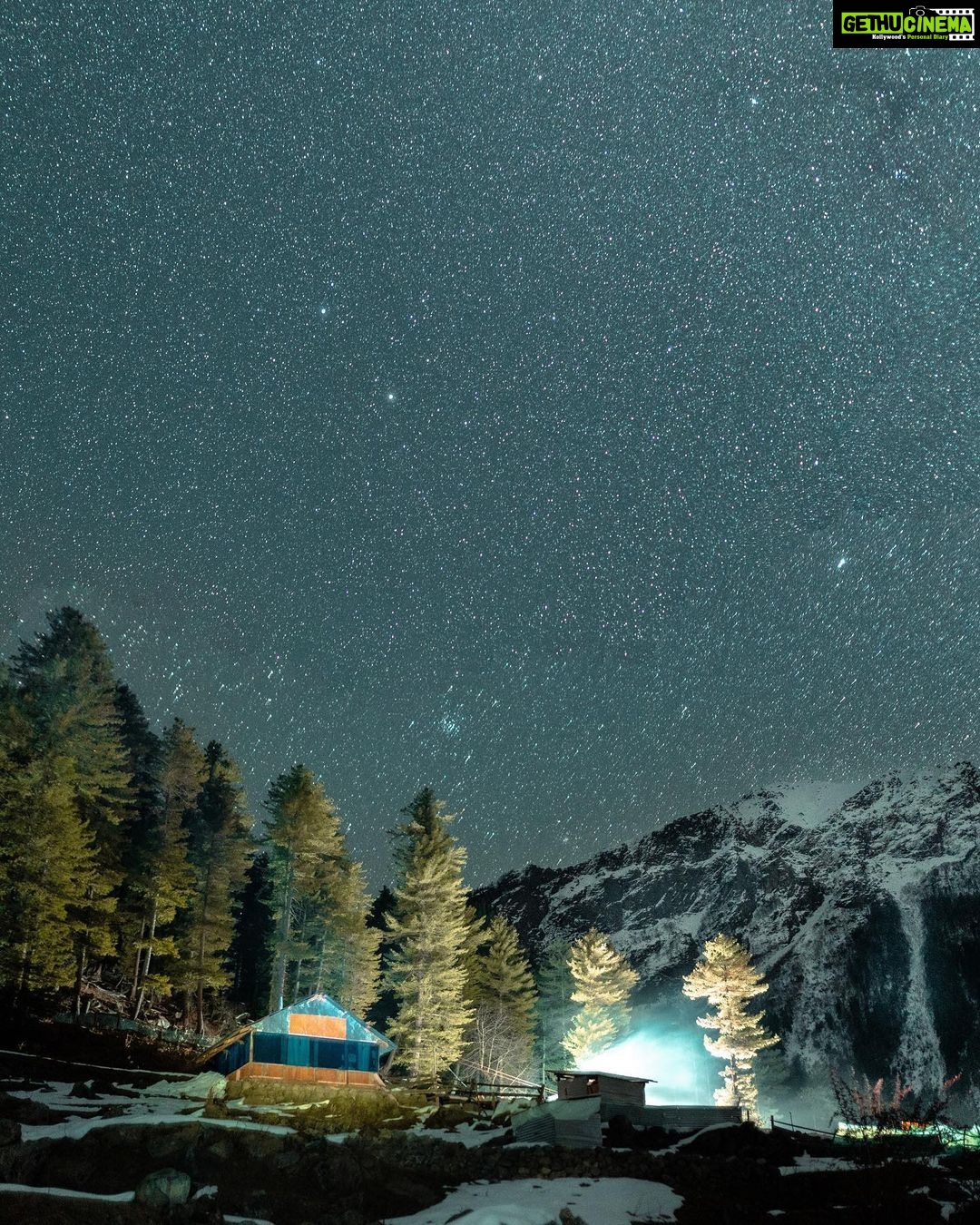Rajisha Vijayan Instagram - Here’s the @tentgraam property at Kutla that I have been raving about in my previous posts. Isn’t it a view that will stay in your memories forever?! ♥️ Starry nights, snowfall and more 😍 #majorthrowback