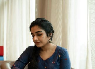 Rajisha Vijayan Instagram - Kho Kho promotions 🏃🏻‍♀️♥️ @jugalbandhi @pournami_mukesh_photography @mishlak_