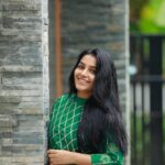 Rajisha Vijayan Instagram - Eid Mubarak!!! ♥️🤗 @moher_fashions 👗 Swipe away...