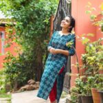 Rajisha Vijayan Instagram - Dia 💫 @manju_aestheticsoul Outfit: @kalamkaari Accessories: @saatrangi_silverstudio Jutti: @all_about_sole PC: @sanil_sathyadev
