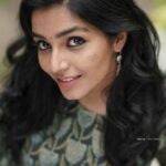 Rajisha Vijayan Instagram - Stand Up Promotions 💚 @jiksonphotography | @kalamkaari | @saatrangi_silverstudio | @__fabi_fab__