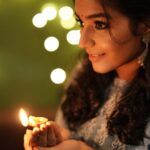 Rajisha Vijayan Instagram – Diwali happens to be one of my most favourite festivals. From cleaning house on the day before that is Choti Diwali, to the Lakshmi pooja and exchange of sweets. And by sweets I mean so many varieties of them! 😍 
But my most favourite part is lighting earthen diyas, loads of them. ♥️🥰 This Diwali let’s spread joy and light 💫✨
#iamcelebratingacrackersfreediwali #earthernlamps✨