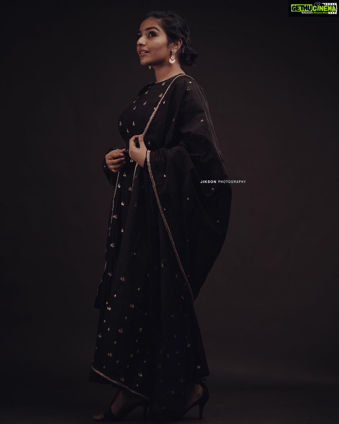 Rajisha Vijayan Instagram - And it’s a wrap! @jiksonphotography x @saulfashion