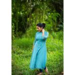 Rajisha Vijayan Instagram - You may think it’s chronic neck pain, but it’s just me trying to find a pose 😐 PC: @libin_valiyathekkethil Outfit: @jean_couture Accessories: @saatrangi_silverstudio