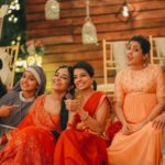 Rajisha Vijayan Instagram - Each of us with a different story yet sewn together! Don't forget us. Sree.Ann.June.Mottachi.Kunji.Fidha #mygirls 📸 @tuesdaylights 👗 @ashwinimathoorcouture