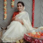 Rajisha Vijayan Instagram - 🌸🌼🌺