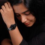 Rajisha Vijayan Instagram - New in town, #IconicLinkCeramic also known as the #TheLittleBlackWatch by @danielwellington 🖤 It’s lightweight and maintains a colour that never goes out of fashion. Visit the website to know more and don’t forget to use my code RAJISHA to get additional 15% off on your purchase. Happy Shopping!! 🎁 #DanielWellington #jiksonphotography