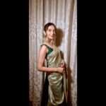 Rakul Preet Singh Instagram – Desi at heart ❤️ ethnic NEVER goes out of style and neither does a gold classic clutch.❤️