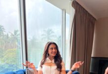 Rakul Preet Singh Instagram - How to be candid expression ~~ swipe~ I see food expression ~~ ok ok let’s pose 🙄