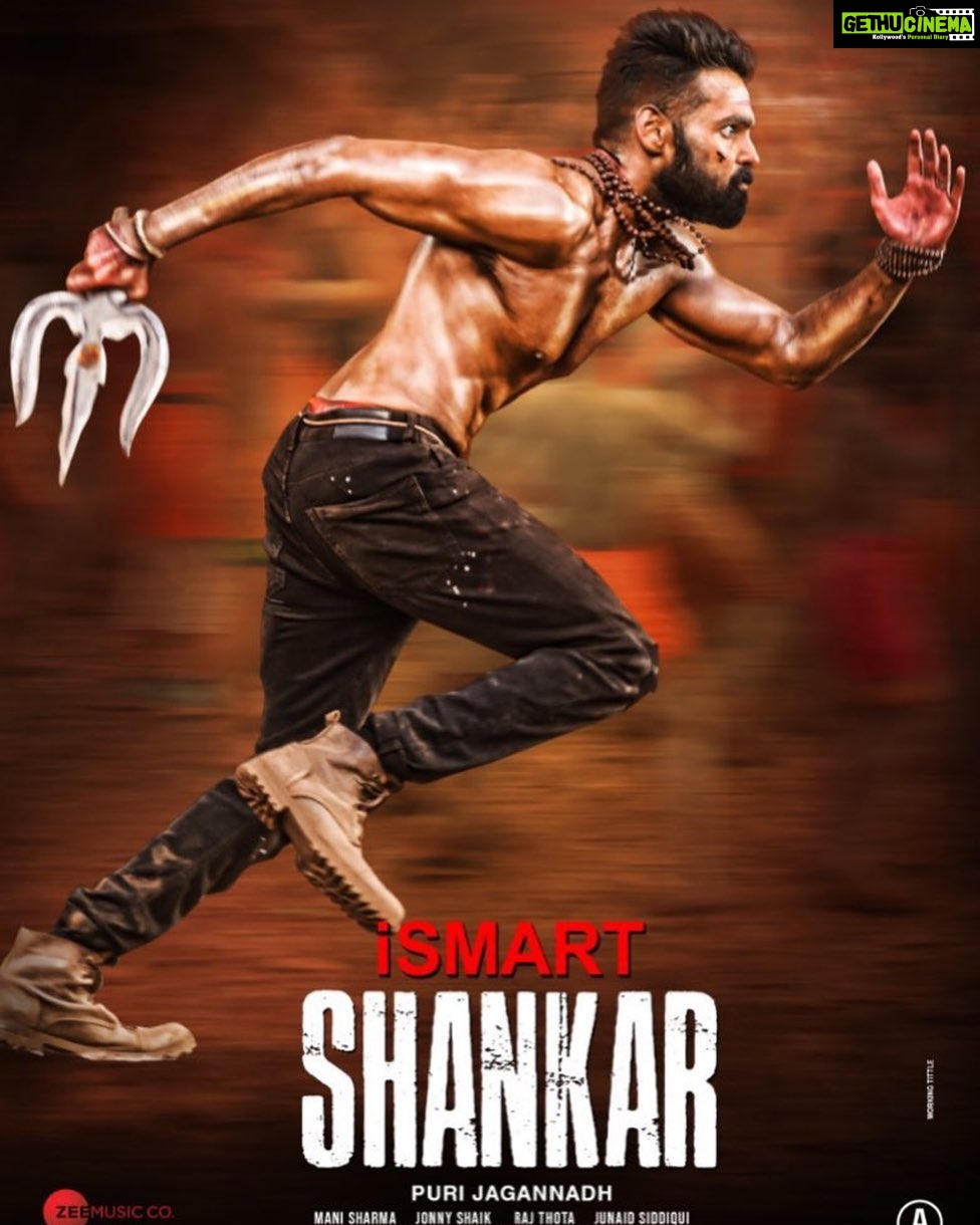 Ram Pothineni Instagram - #iSmartShankar Releasing Today! Hope you all get the same KICK i got while playing him & watching him! Pranam kanna ekkuvaga preminchina.. Pranam vetti jeshina.. Iga veeni meekay vadileshina..❤️ #Love R.A.P.O