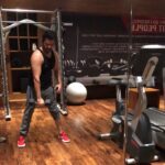 Ram Pothineni Instagram - As Promised..Thank you #kalyanram brother for nominating me.. Now, I’d like to nominate all my dearest Fans n followers..Go Kill it & post the videos..I’d love to see em! #Love - R.A.P.O #humfittohindiafit