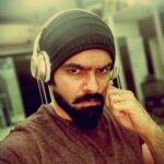 Ram Pothineni Instagram - When you're down for 2weeks & r finally ready to pump some iron! #letsdothis #mondaymotivation