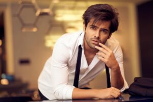 Ram Pothineni Instagram - I’m at work.. I’m at home..
Go formal..Go easy..the #WFH Look
Love..
#RAPO 

Clicked by: @eshaangirri 
Styled by: @harmann_kaur_2.0 
Thank you @_deepthee_ 
Location: #CASARAPO