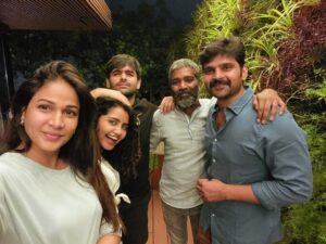 Ram Pothineni Instagram - Unplanned meet ups like these are the most fun..

Love..
#RAPO