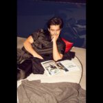 Ram Pothineni Instagram – 🖤

#RAPO 

Clicked by: @eshaangirri 
Styled by: @harmann_kaur_2.0 
Thank you @_deepthee_ 

Location: #CASARAPO