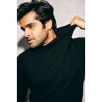 Ram Pothineni Instagram - 9 to 5: Show em how you Rock.. 5 to 9: Show em how you Roll!! Love.. #RAPO Clicked by: @eshaangirri Styled by: @harmann_kaur_2.0 Thank you @_deepthee_ Location: #CASARAPO