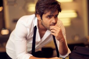 Ram Pothineni Instagram - I’m at work.. I’m at home..
Go formal..Go easy..the #WFH Look
Love..
#RAPO 

Clicked by: @eshaangirri 
Styled by: @harmann_kaur_2.0 
Thank you @_deepthee_ 
Location: #CASARAPO