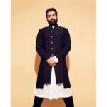 Ram Pothineni Instagram – …! Love..
#RAPO 
Outfit – @manishmalhotra05 
Styling – 
@ashwin_ash1 @hassankhan_3
Pics – @eshaangirri
#manishmalhotra #blenderspridefashiontour