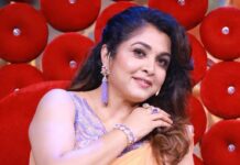 Ramya Krishnan Instagram - Get out there and live a little... #bbjodigal2 @vijaytelevision @disneyplushotstar Outfit : @sidneysladen @sidneysladenofficial MUA : @artistrybyolivia Jewellery : @challani_jewellery Hair : @manohar_hair