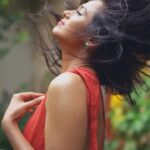 Ramya Pandian Instagram - Wildflower soul : Fierce and free spirited Photography @anupamasindhia Outfit @maddy9395 Location @morickapresort #ramyapandian #rpvacays