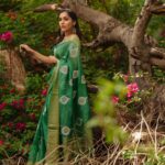 Rashmi Gautam Instagram – Absolutely in love with this handloom Kota organza easy to drape light weight saree from @houseof_katha 
💚 💚💚💚💚💚💚
P.c @ekorphotography