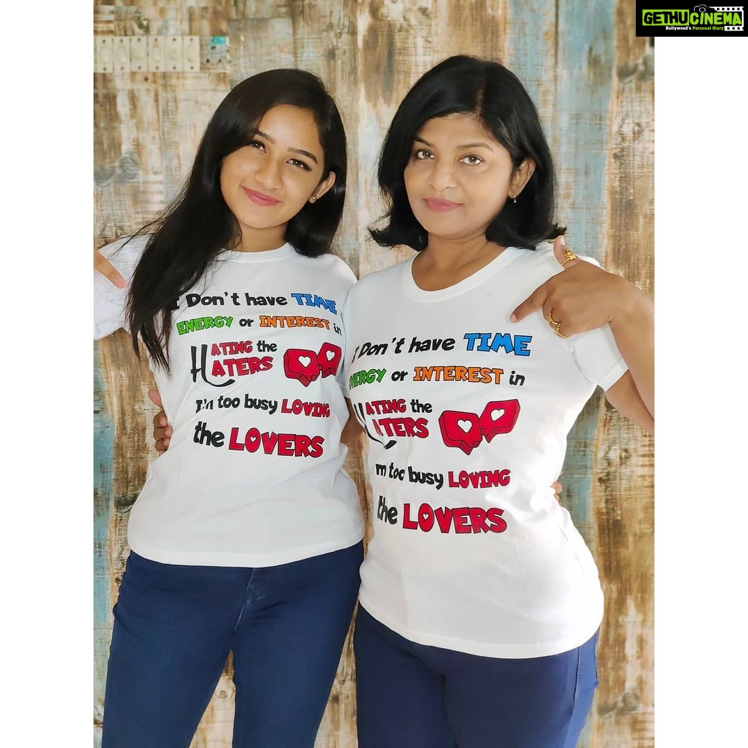 Raveena Daha Instagram - Customised t shirt from: @laya_collections ❤️ . I don't have Time, energy, or intrest in hating the haters. I'm too busy loving the lovers 💯🦋 . Twinning with mommy😘💙 . Get your customised unisex tshirts at best and affordable cost @laya_collections ☺️🤍