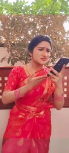 Raveena Daha Instagram - Andha PARRDESI 😂😂😂 #raveena #raveenadaha #reelitfeelit