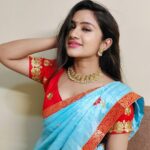 Raveena Daha Instagram - Jewels from: @cathisjewelleries 🥰 . கேட்க நினைத்தாள் மறந்தாள்😌 கேள்வி எழும் முன் விழுந்தாள் 💙 எந்த உடலோ …….. எந்த உறவோ🥰💙 #raveena #raveenadaha