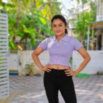 Raveena Daha Instagram - Cutest lavender croptop and black pant from :@_.black_.lady 😍🖤🖤 #raveena #raveenadaha