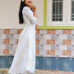 Raveena Daha Instagram - All limitations are self created! 💯😌 Outfit from: @_swish_shopping_ 🤍 #raveena #raveenadaha
