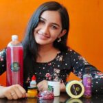 Raveena Daha Instagram - @nainiherbs has 100% organic homemade skincare, haircare Products. All the products in their brands are madeup off Natural ingredients with certified Raw materials .100% safe and Products are at very affordable and pocket Friendly #raveena #raveenadaha