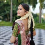 Raveena Daha Instagram - ✨😍✨ Pure silk saree from : @grb_silks 😍 I absolutely loved this saree, it enhanced my beauty 🙈 . Designer blouse from: @d3boutiquee 😍 The hand work and colour of this blouse perfectly matched my saree ❤️ .. Matte finish Bridal jewelry from : @chennai_jazz 😍✨✨ .. #raveena #raveenadaha