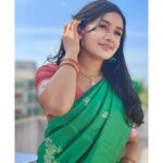 Raveena Daha Instagram - Life always plays opposite expectations! 💯✨ Saree from: @aatwos 💚 #raveena #raveenadaha