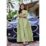Raveena Daha Instagram - Leave the footprints of love and kindness wherever you go ✨🦋🌈 Stylish frock from : @rr_collections16 ❤️ #raveena #raveenadaha