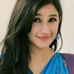 Raveena Daha Instagram - Nee konji pesumbodhu kannukulla verkaadha ?? 💙💙🥺 Silk thread jhumka from: @_.thejhumkastore._ 😍