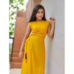 Raveena Daha Instagram – நீ கண் தொட்டு
கடந்திடும் காற்றோ..
இல்லை கனவில்
நான் கேட்க்கும் பாட்டோ.. 
இது உறவோ இல்லை பரிவோ?💙💙

Kurthi top from: @anushashoppingzone ❤️

#raveena #raveenadaha