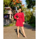 Raveena Daha Instagram - Turn around, look at what you see, yeah In her face, the mirror of your dreams ❣️ Outfit from: @kitty_scorner 🦋 #raveena #raveenadaha