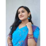 Raveena Daha Instagram - Which one is your fav ? 🤩 Beautiful silk thread jhumka from: @_.thejhumkastore._ 🦋 #raveena #taveenadaha