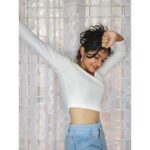 Raveena Daha Instagram - HAPPY 600K FAM🤍🤍🤍 Love you all 🌈🦋💙 Cute crop top from: @sai__collections_1 😍 #raveena #raveenadaha