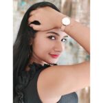 Raveena Daha Instagram - My @danielwellington watch looks elegant and classy.😍 You too can buy it using my code RAVEENAJ and get a 15% off on your purchase on their website. #DanielWellington