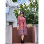 Raveena Daha Instagram - Retro 🤎🤍🤎 Outfit from :@hamsini_boutique 😍 #raveena #raveenadaha