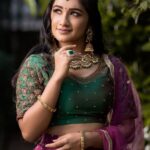 Raveena Daha Instagram - நீயே.... இரவும் பகலும் நீயே 💙💙 Makeup &hair:@chinsup_makeoverz Photographer:@padman_photography Outfit:@adhiktha_by_sn Jewellery:@vivahbridalcollections Location:@avmgarden AVM Gardens